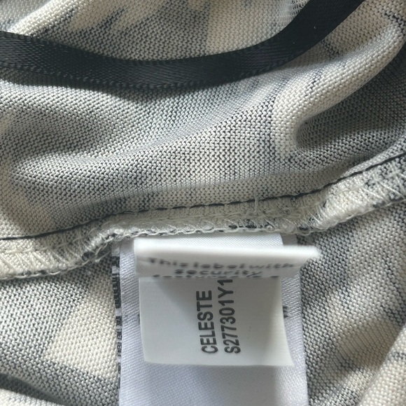 DVF Celeste black / white floral 100% silk belted Romper Sz 4 - Picture 9 of 11